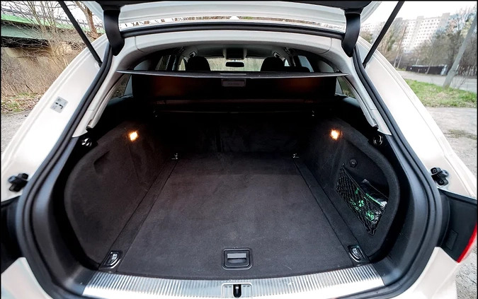 Audi A4 cena 38999 przebieg: 240000, rok produkcji 2013 z Kolonowskie małe 667